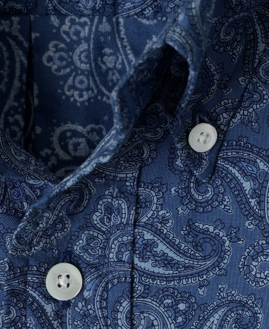 Vintage Ivy Blue Paisley Print Shirt - Image 9
