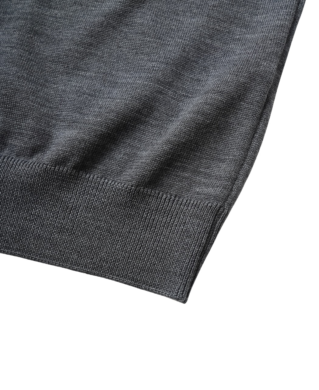 V-Neck Vest 12 Gauge Super Extra Fine Merino - Image 18