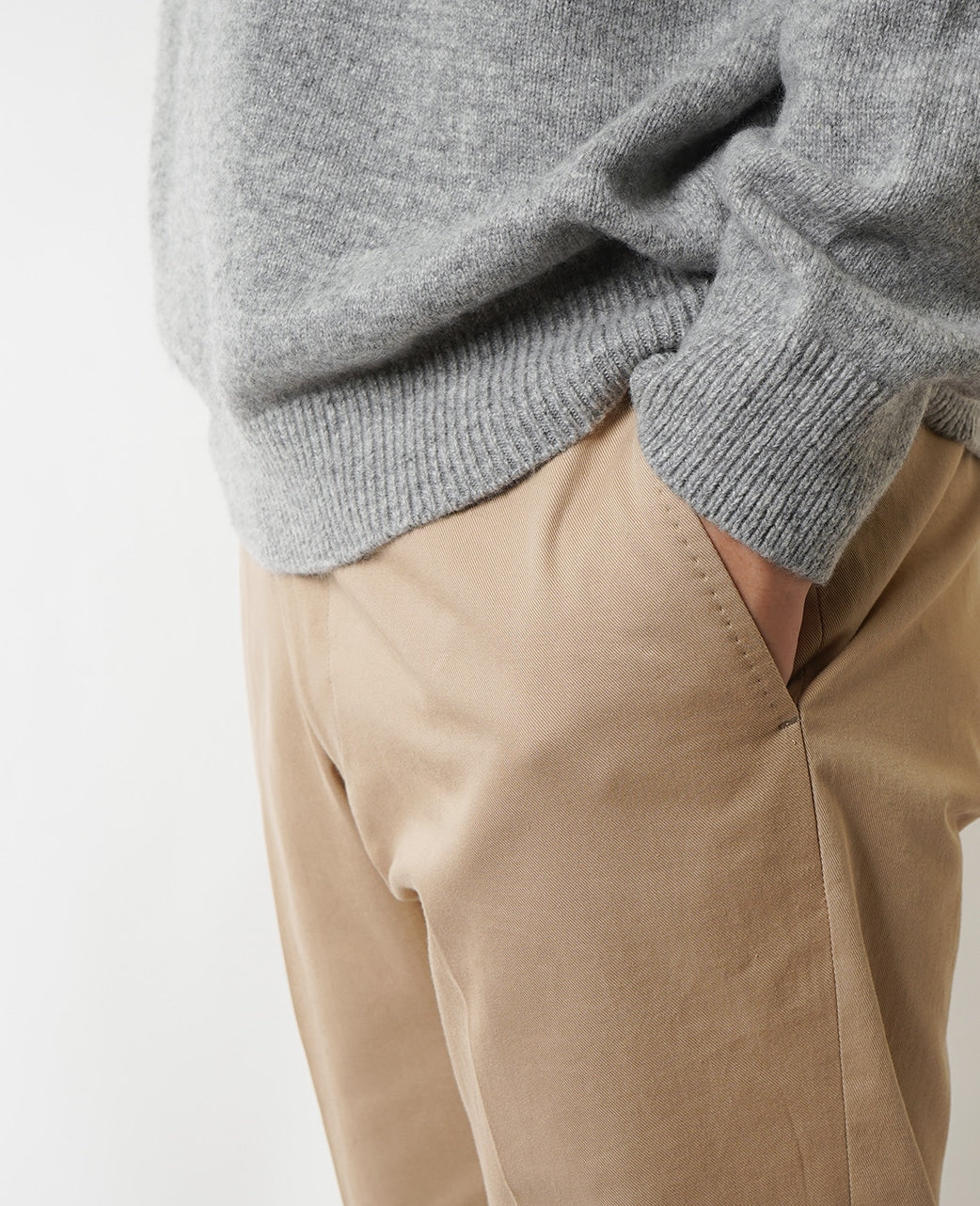 CREW NECK SWEATER  MOONCASTLE - Image 9