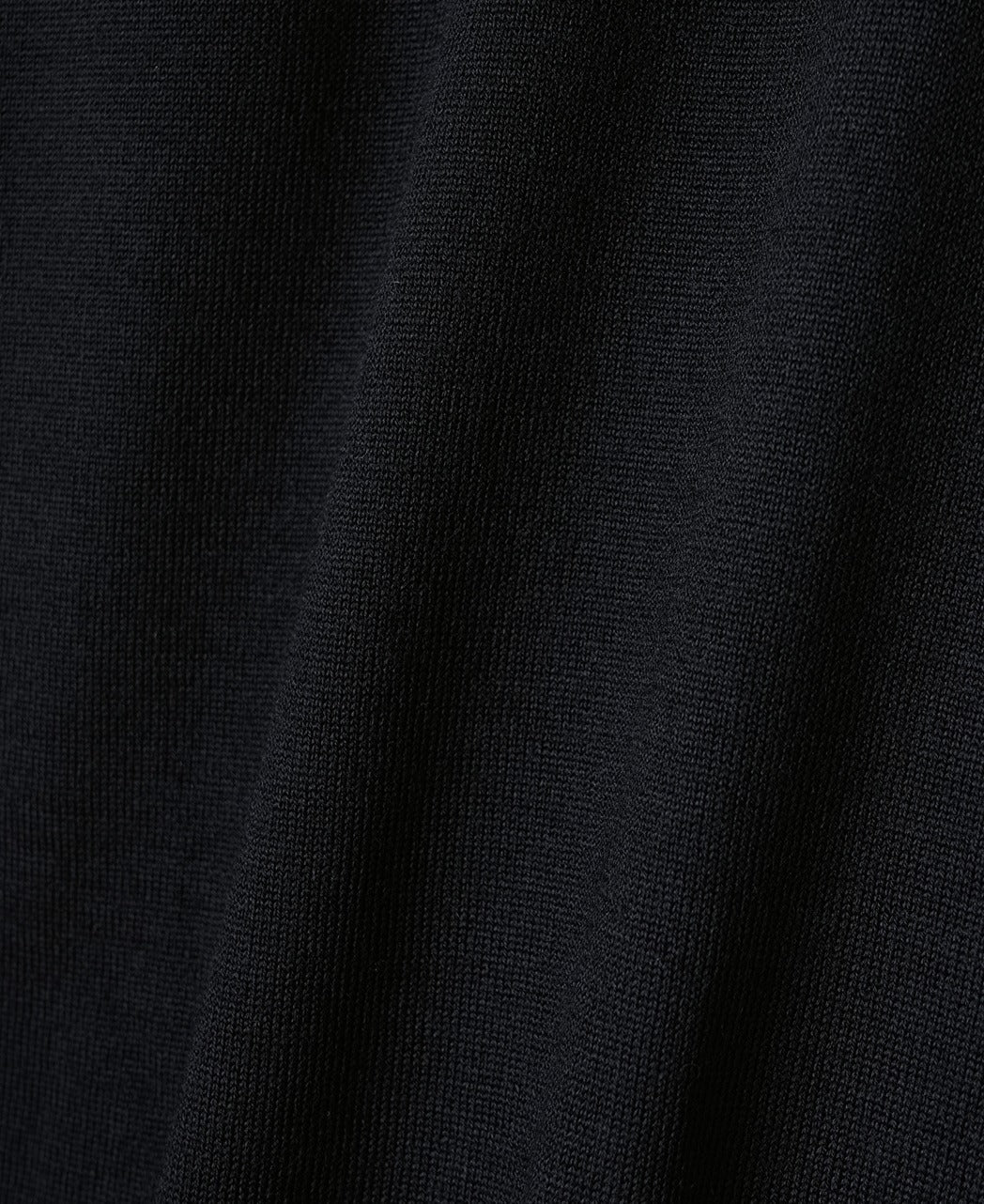 FF30G Crew Neck Sweater Super Extra Fine Merino - Image 45