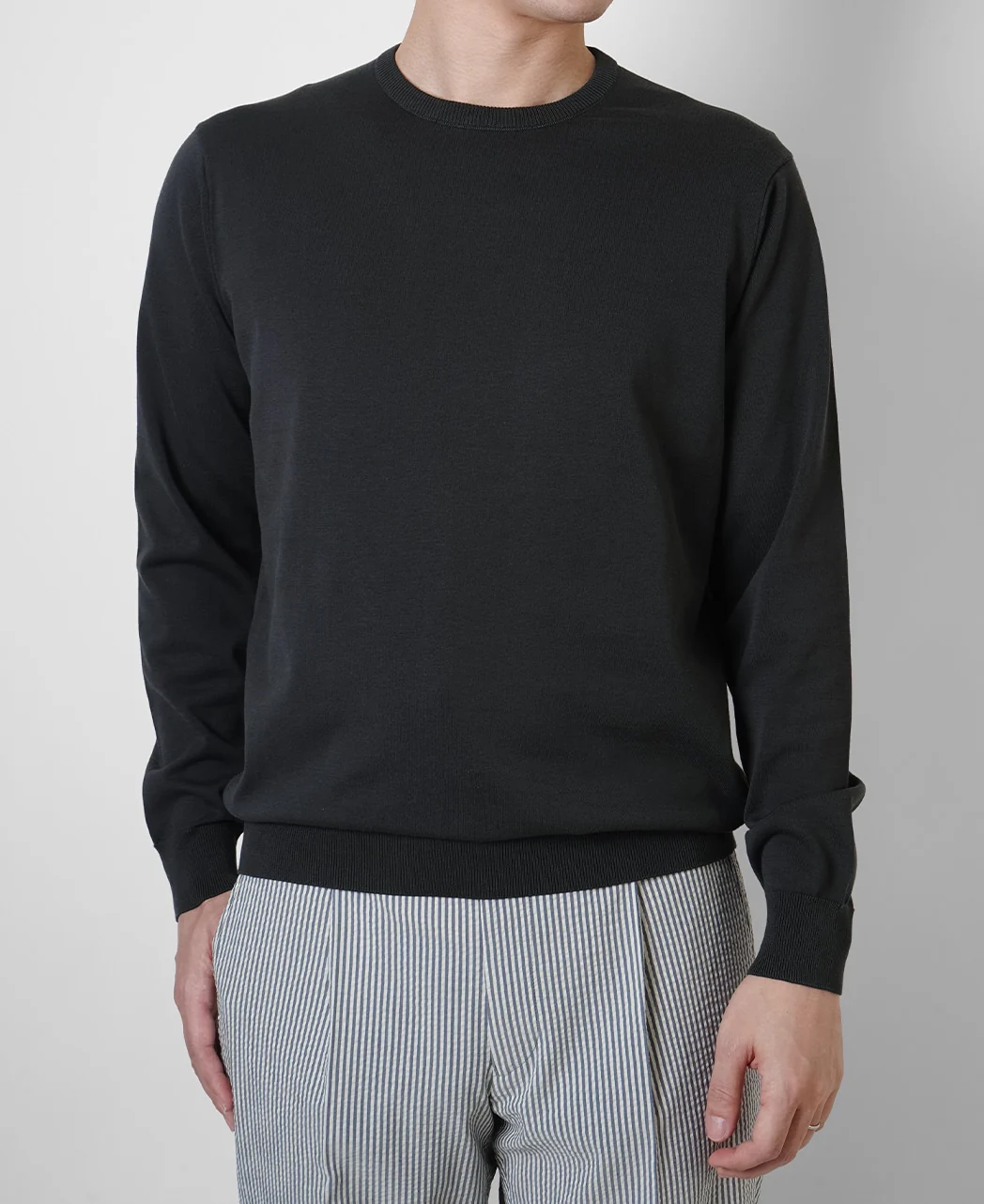 FF30G Cotton Crew Neck Sweater - Image 14