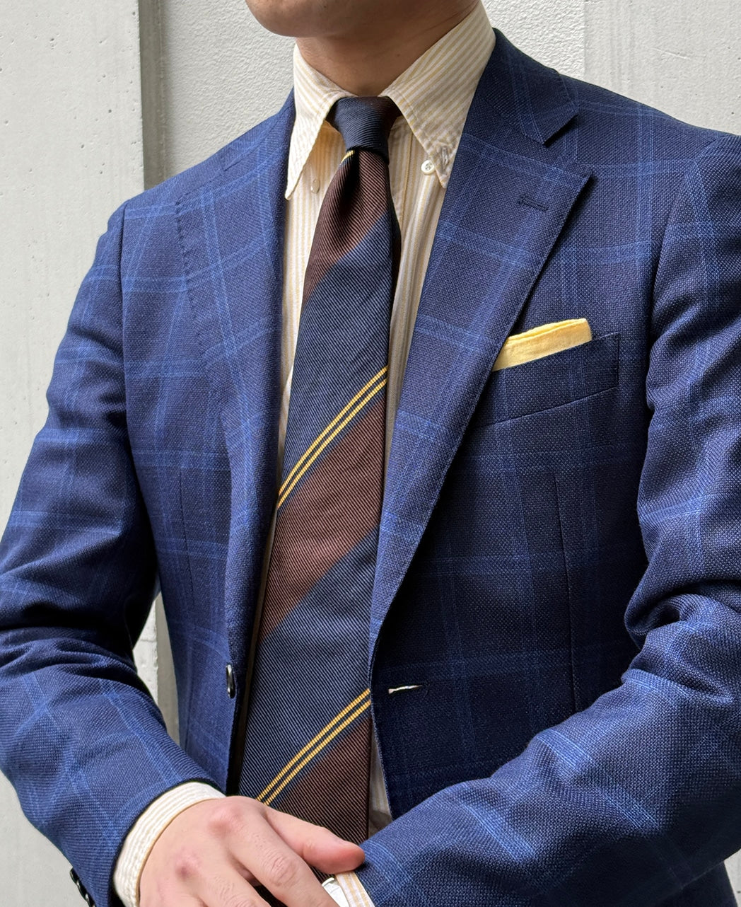 VINTAGE IVY  -  University Stripe Button Down Oxford - Image 10