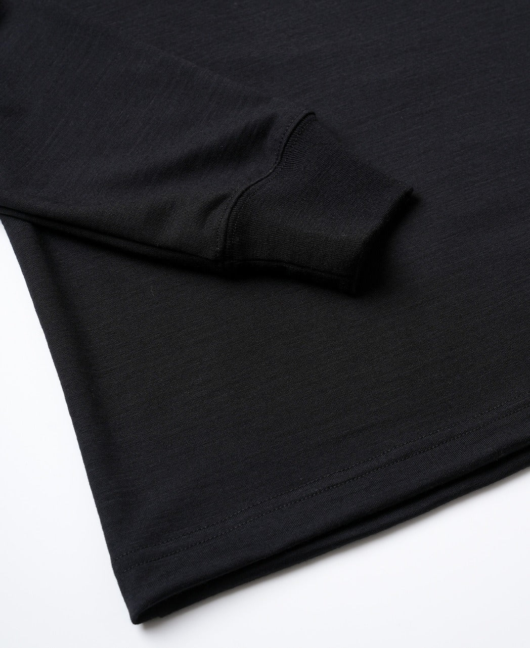Merino Wool Crew Neck Long-Sleeve T-Shirt - Image 14