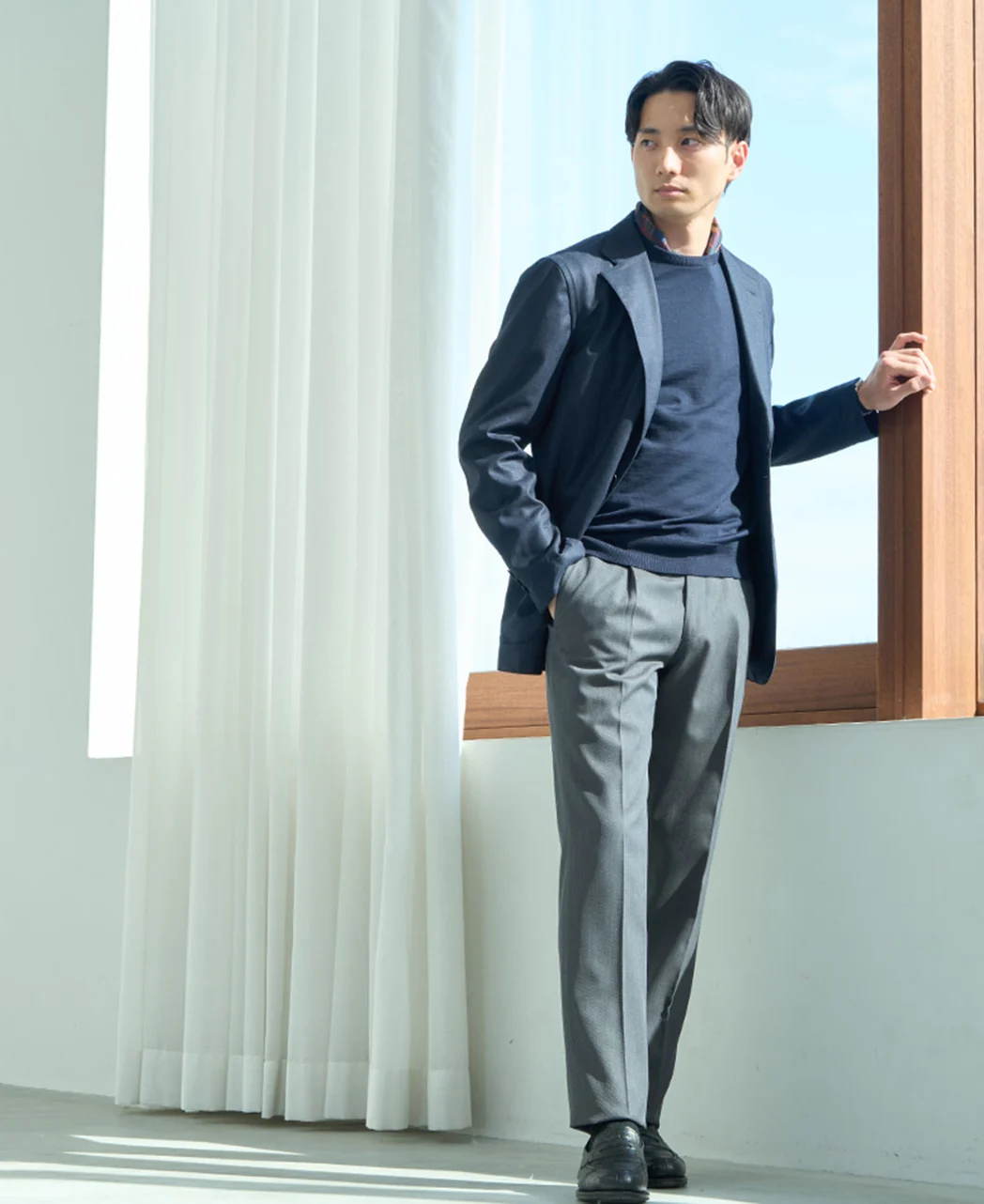 TECH WOOL Slacks single pleat - Image 3