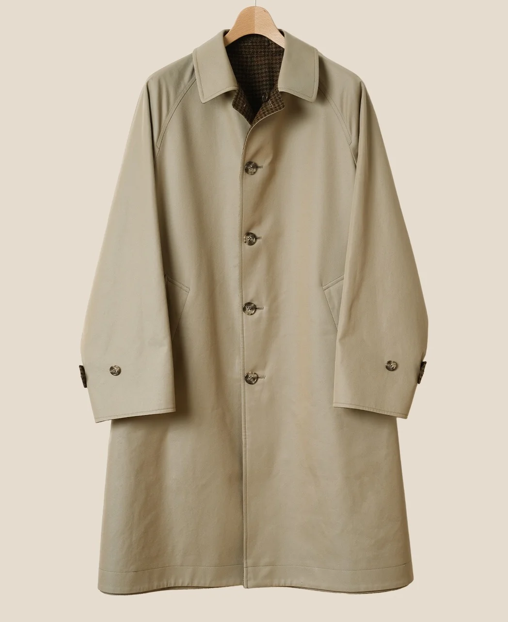 Reversible One Piece Sleeve Coat - Image 9